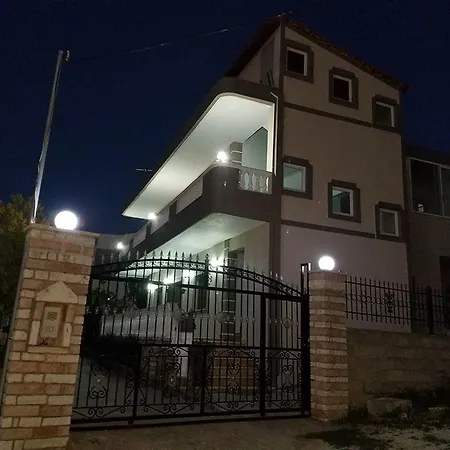 Bella Vista Vakantiehuis *